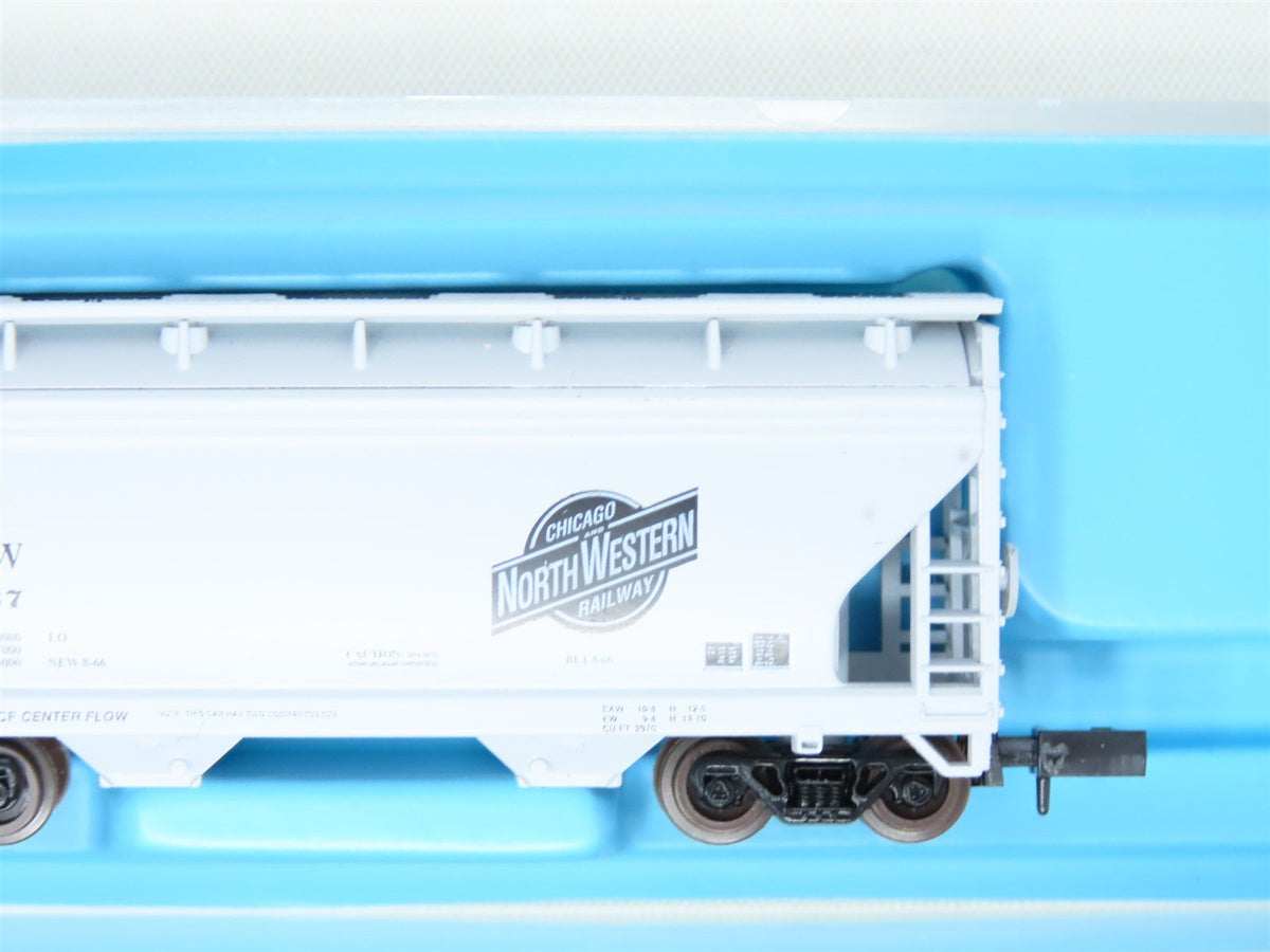 N Scale Atlas #5772 CNW Chicago North Western 2-Bay Centerflow Hopper 3-Pack