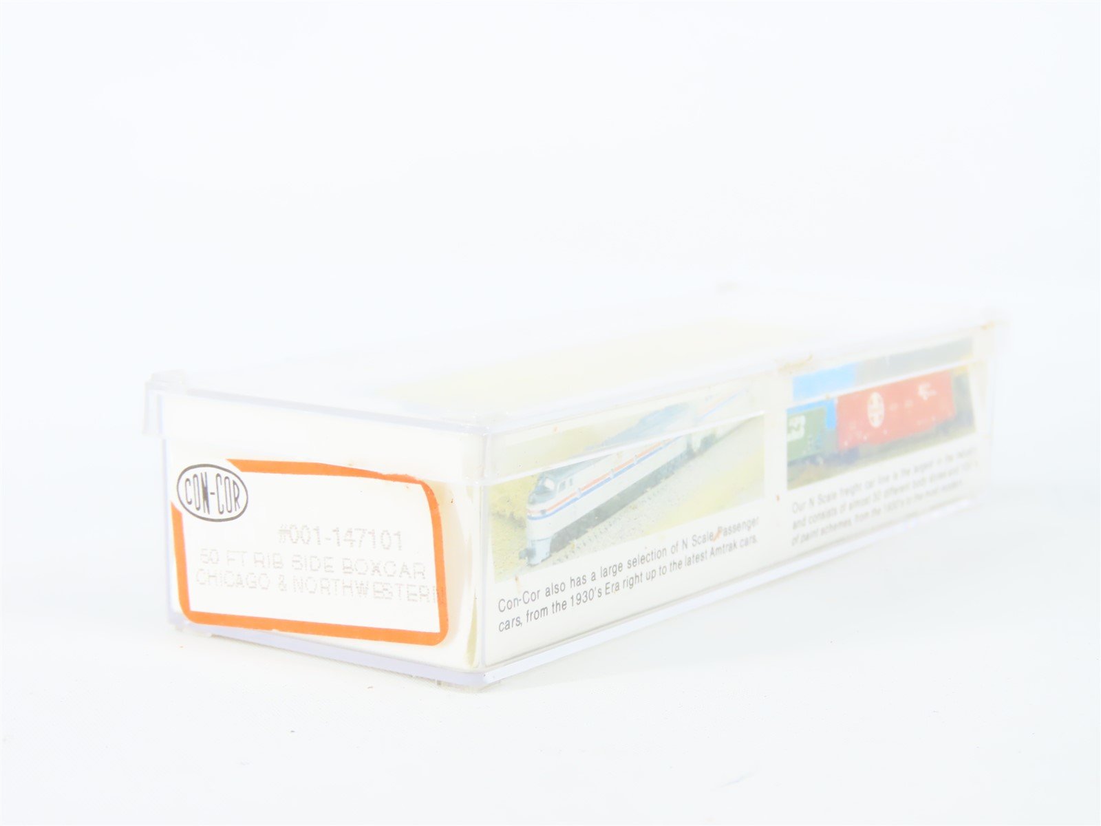 N Con-Cor #001-147101 CNW Chicago & North Western 50' Rib Side Box Car #33720