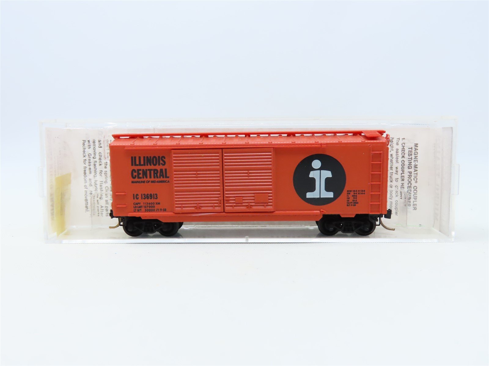 N Scale Kadee Micro-Trains MTL 23090 IC Illinois Central 40' Box Car #136913