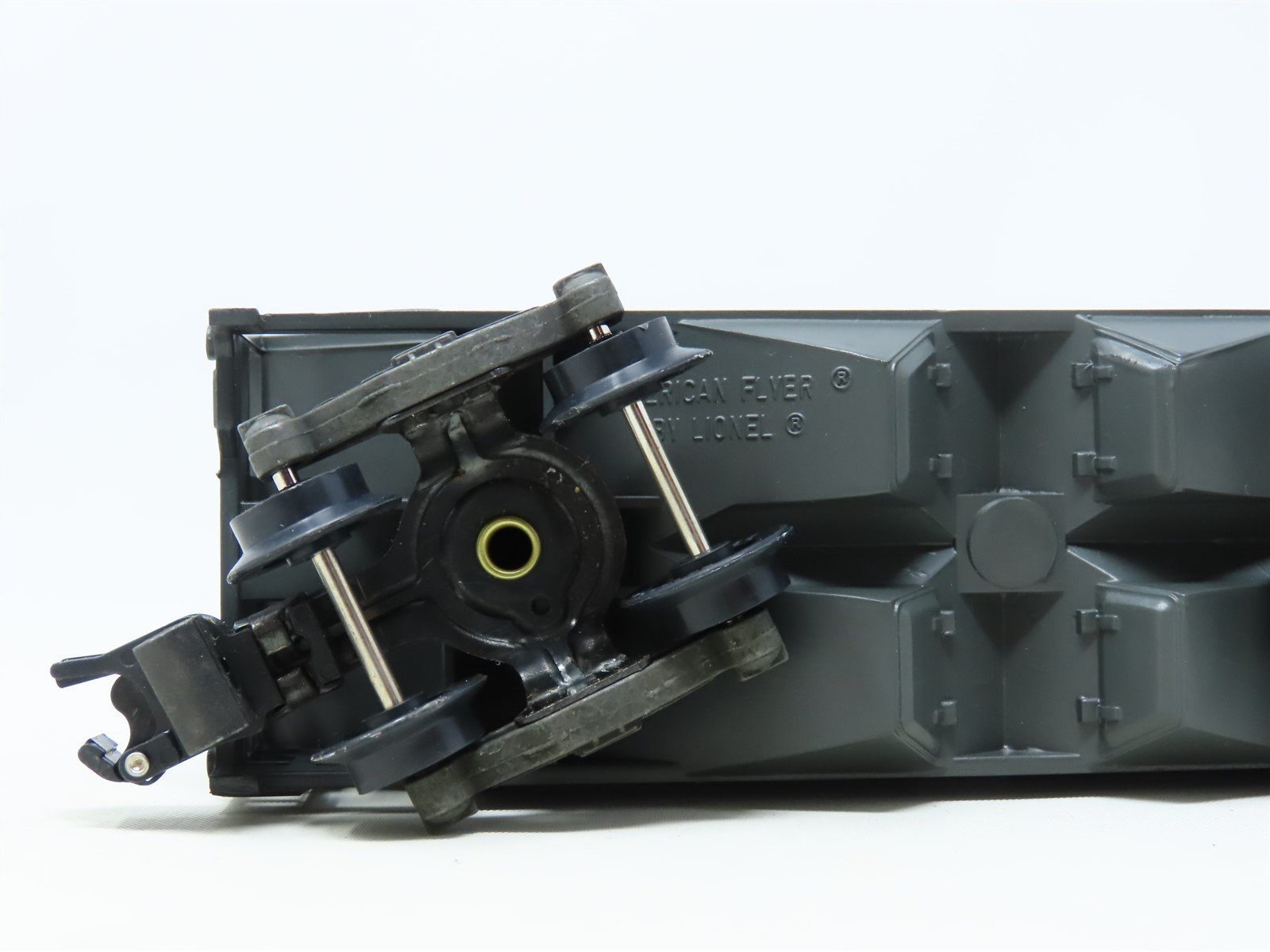 S Scale American Flyer 6-9207 B&O Baltimore & Ohio 2-Bay Covered Hopper #9207