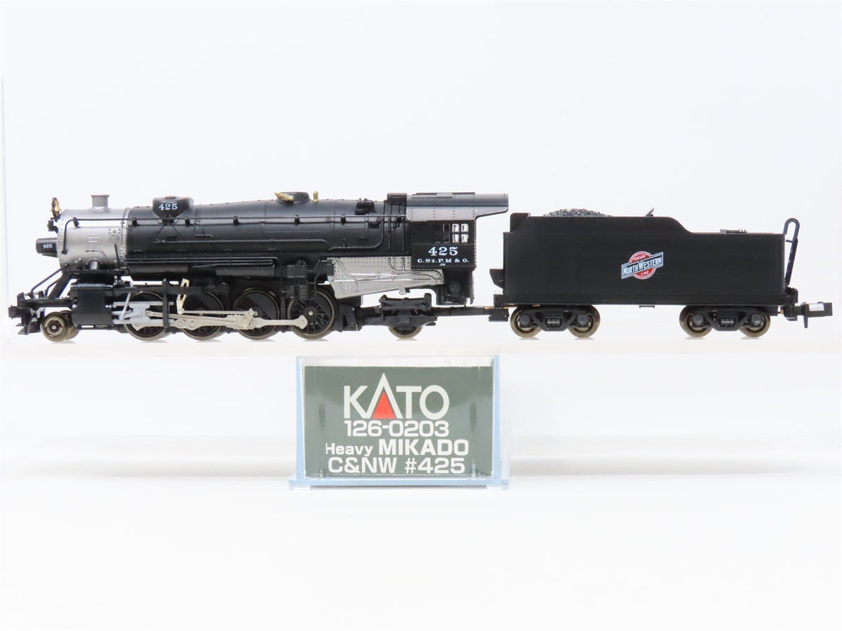 N Scale KATO 126-0203 C&amp;NW Chicago &amp; Northwestern 2-8-2 Steam Locomotive #425