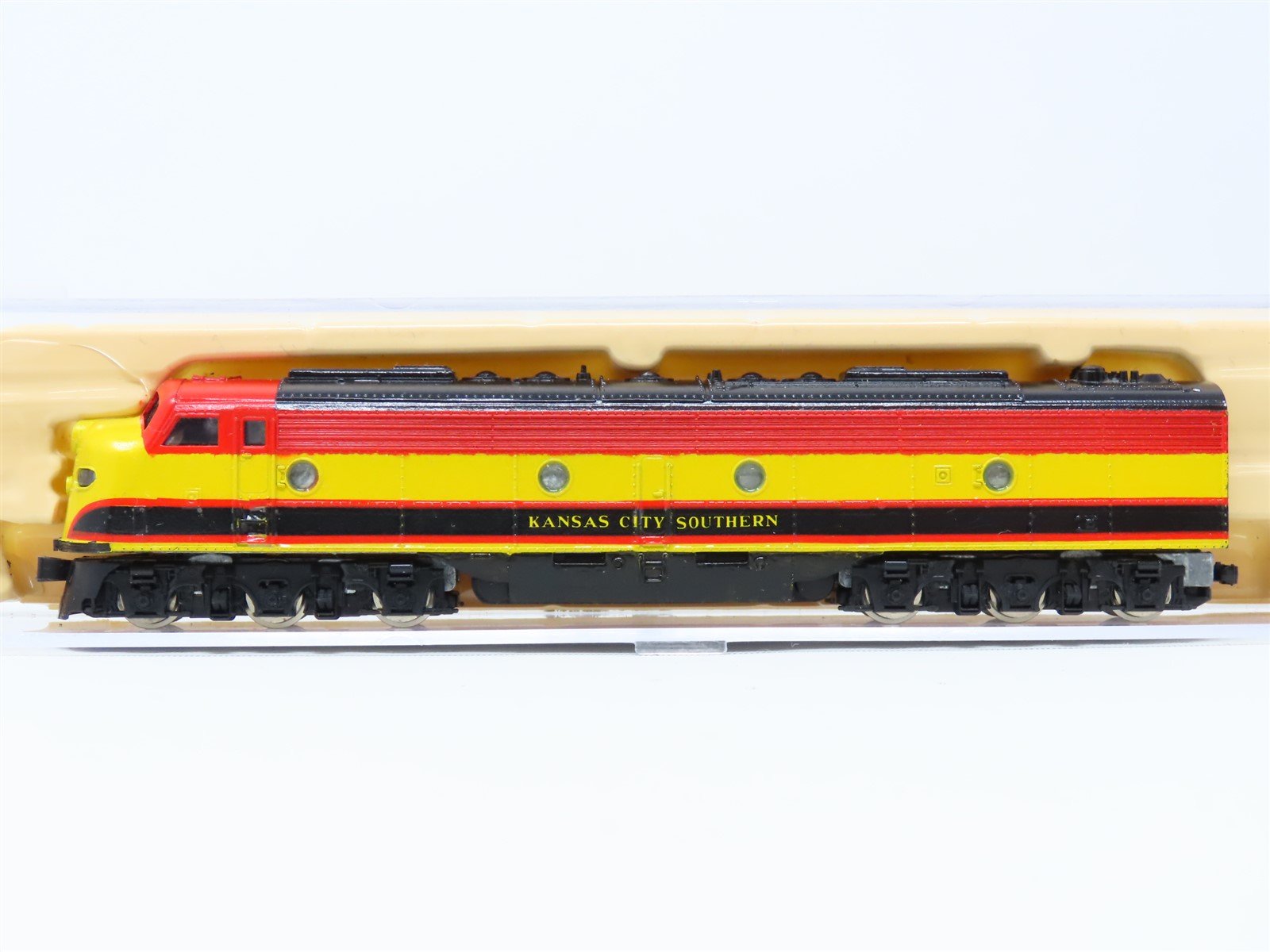 N Con-Cor/KATO KCS Kansas City Southern EMD E8A Diesel No# - Custom