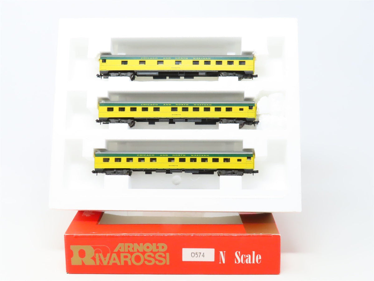 N Scale Rivarossi 0574 CNW Chicago &amp; Northwestern 3-Car Passenger Set