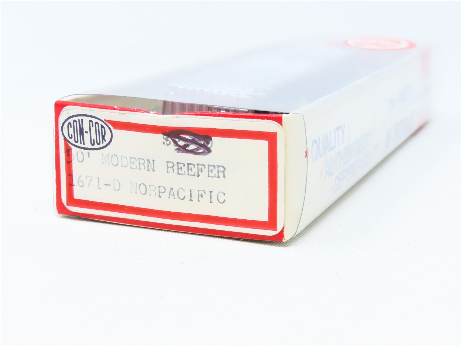 N Scale Con-Cor 1671-D NPM Northern Pacific Railway 50' Modern Reefer #546