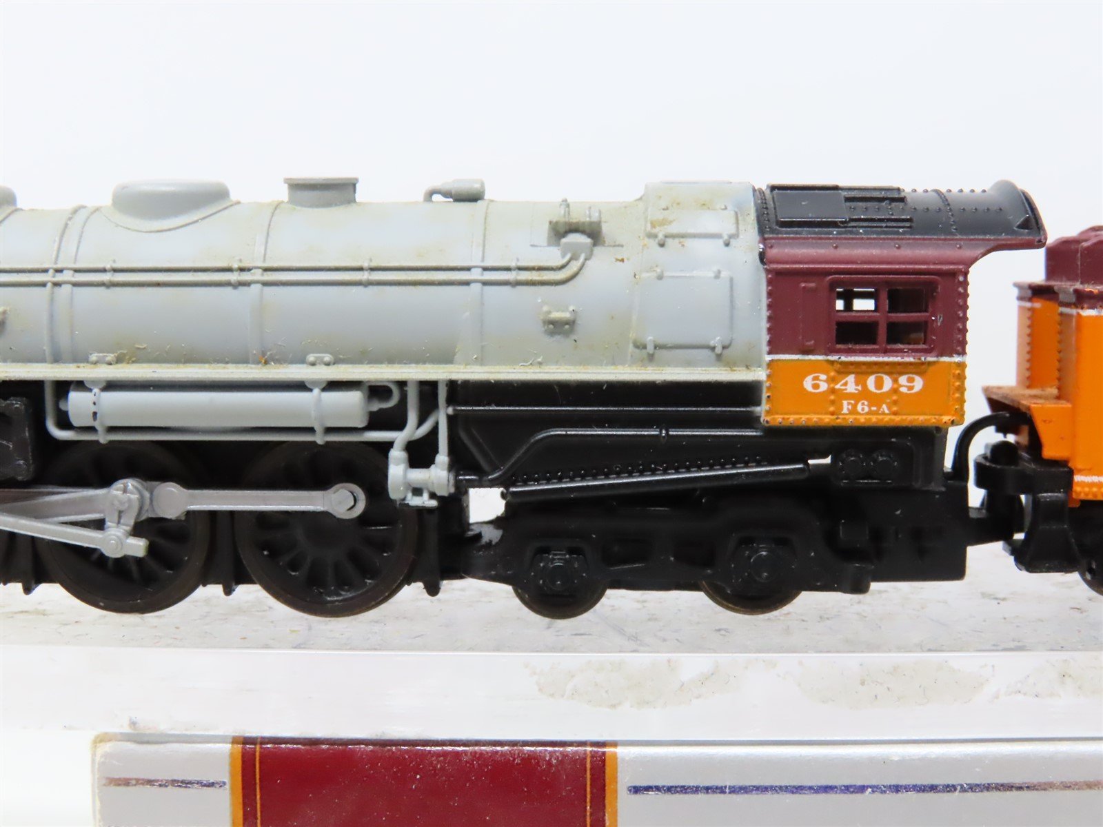 N Scale Con-Cor 001-003010 MILW Milwaukee Road Hiawatha J3a 4-6-4 St -  Model Train Market