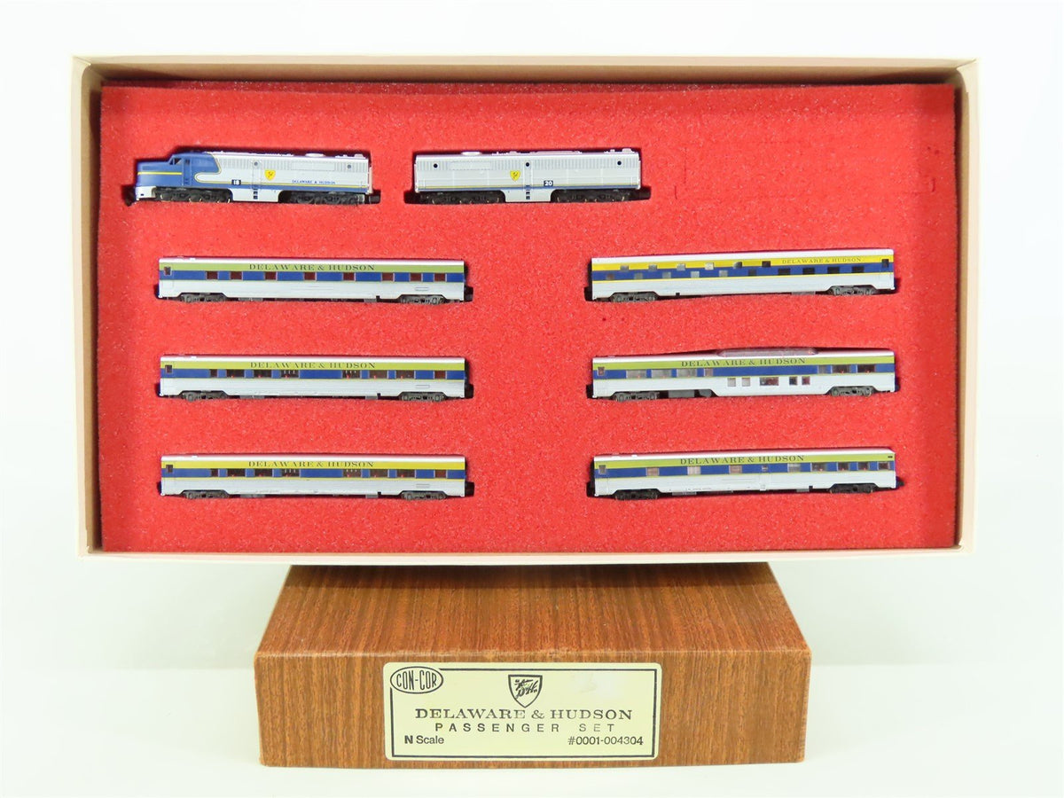 N Con-Cor/Rowa 0001-004304 D&amp;H Delaware &amp; Hudson PA/PB Diesel Passenger Set