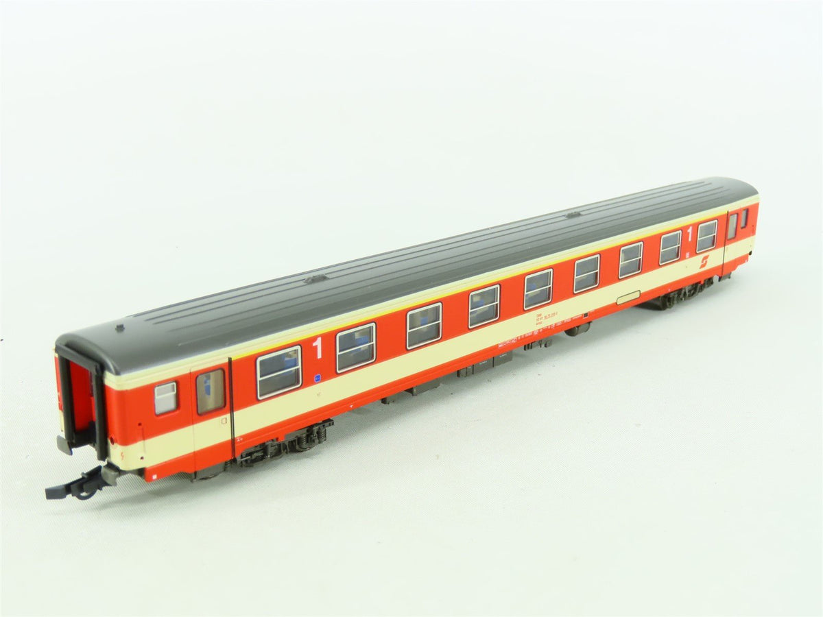 HO Scale Roco 45021 OBB Austrian Federal 1st Class Coach Passenger Car #018-2