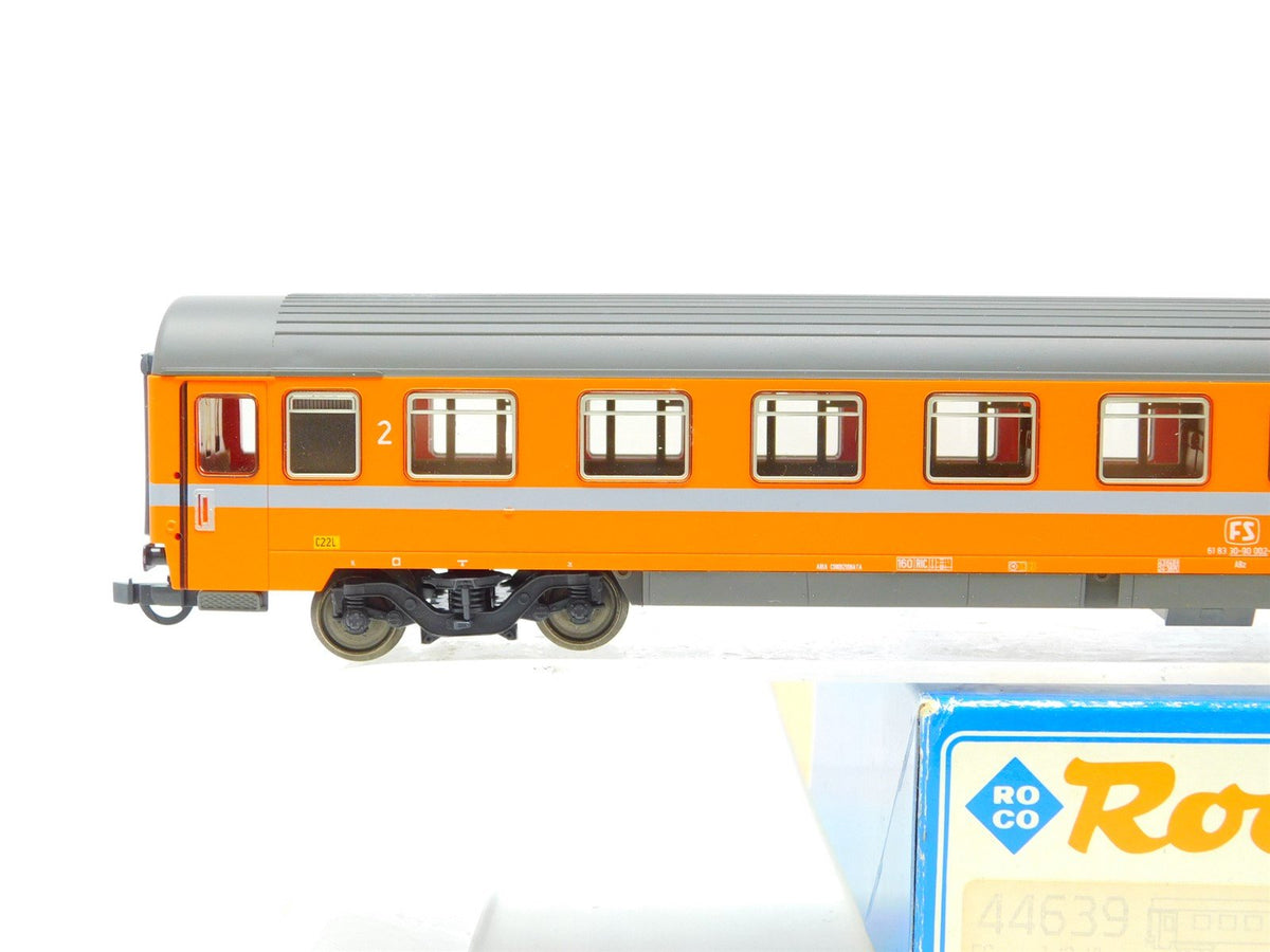 HO Roco 44639 FS Italian State 1st/2nd Class Corridor Coach Passenger #002-7