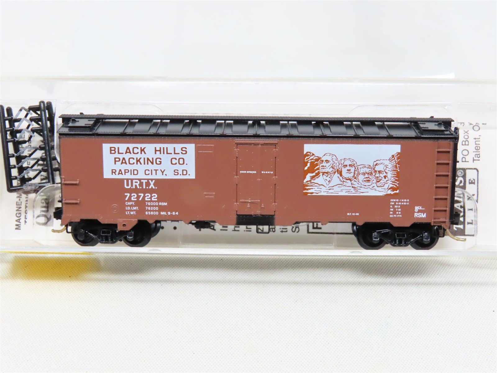 N Scale Micro-Trains MTL 59530 URTX Black Hills Packing 40' Ice Reefer #72722