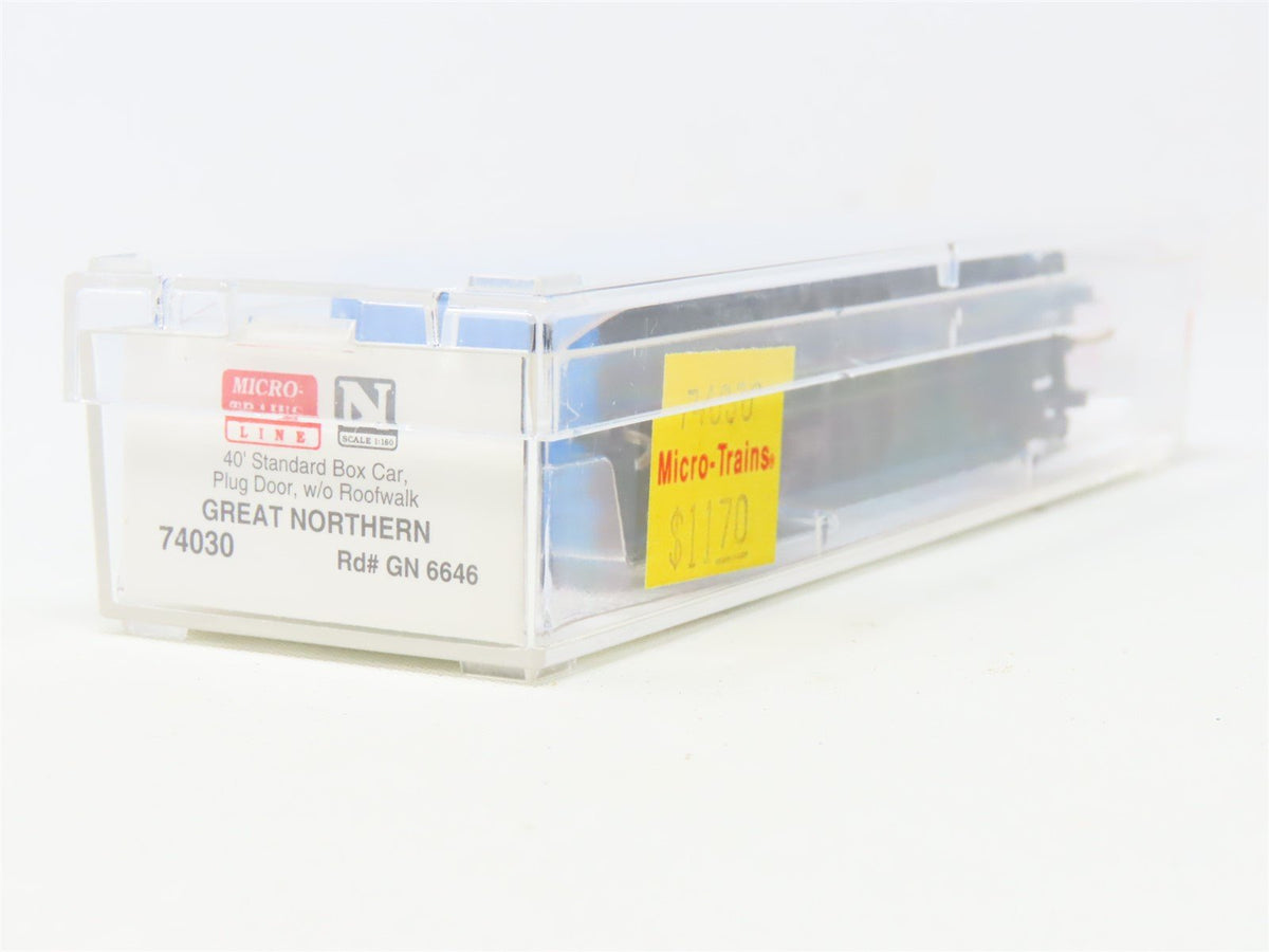 N Scale Micro-Trains MTL 74030 GN Big Sky Blue 40&#39; Plug Door Box Car #6646