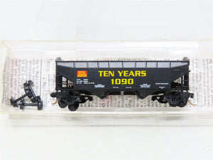 N Scale Micro-Trains MTL 90020 Ten Years Anniversary 2-Bay Hopper #1090