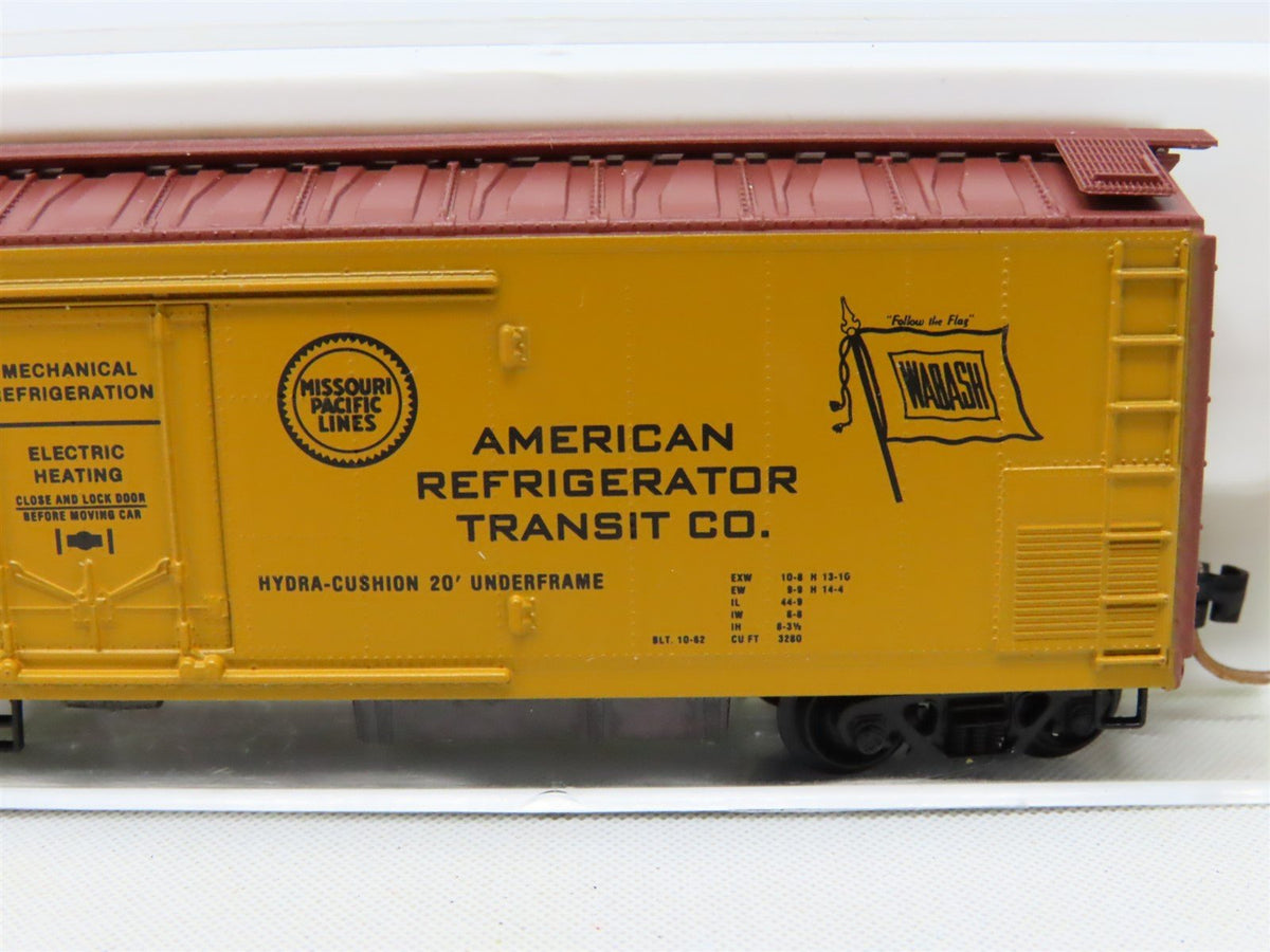 N Micro-Trains MTL 69050 American Refrigerator Transit Company 51&#39; Reefer #353