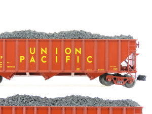 O Gauge 3-Rail Lionel 6-11894 UP Union Pacific 3-Bay Hoppers w/Load 3-Pack