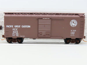 N Scale Micro-Trains MTL 20970 PGE Pacific Great Eastern 40' Box Car #4015