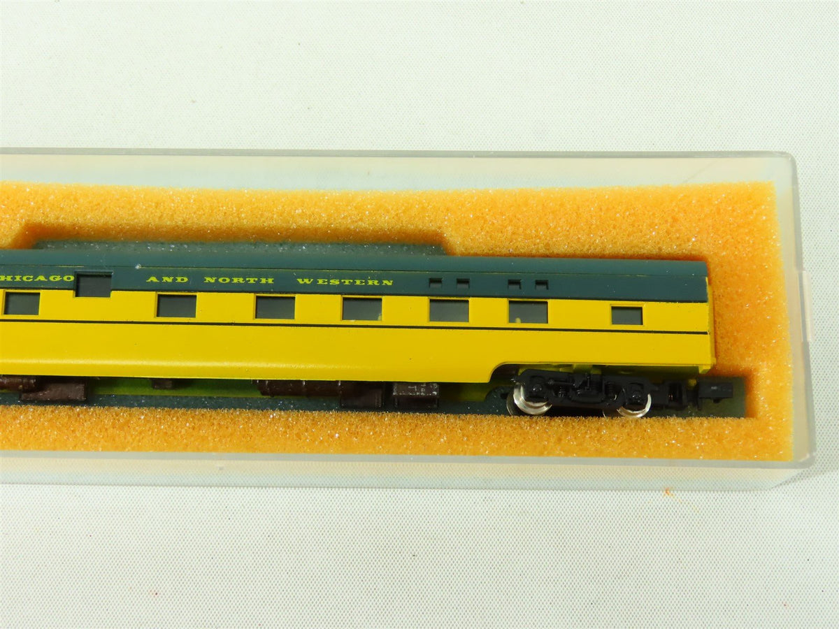 N Scale Con-Cor 4011T CNW Chicago &amp; Northwestern Pullman Passenger Car