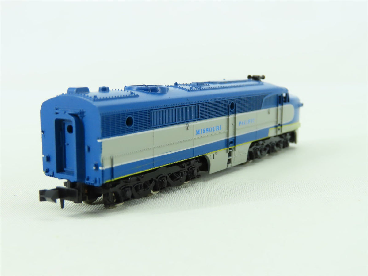 N Con-Cor Limited Edition MP Mo-Pac &quot;The Eagle&quot; PA/B/A Diesel Passenger Set