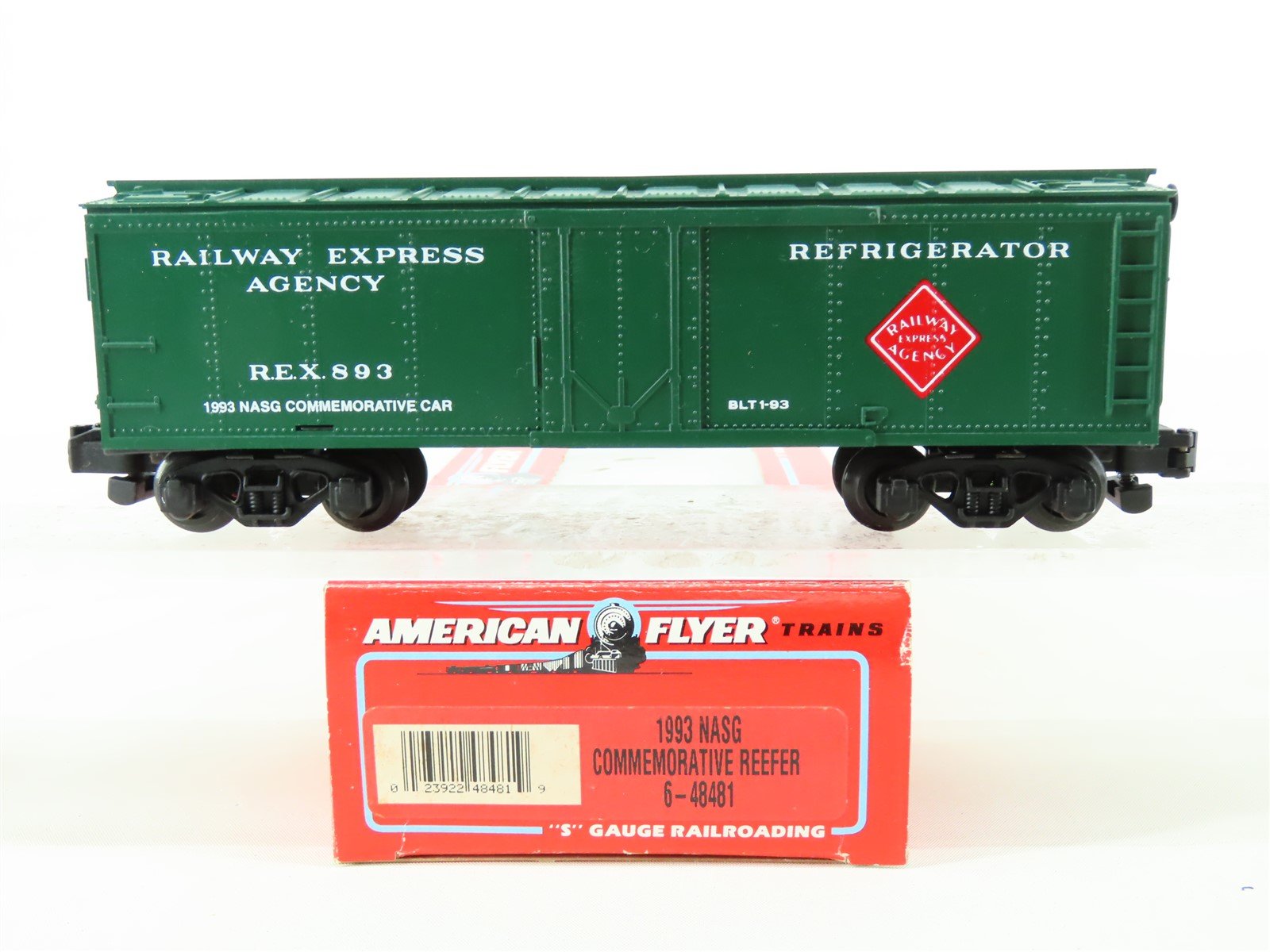 S Scale American Flyer 6-48481 REX REA Railway Express Agency NASG Reefer #893