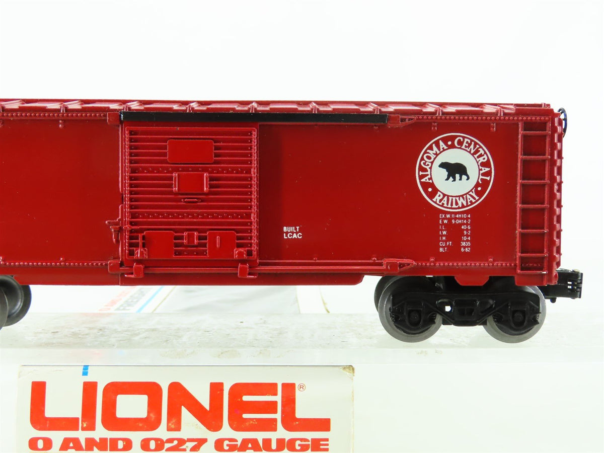 O27 Gauge 3-Rail Lionel LCAC 1982 AC Algoma Central Railway Box Car #8204