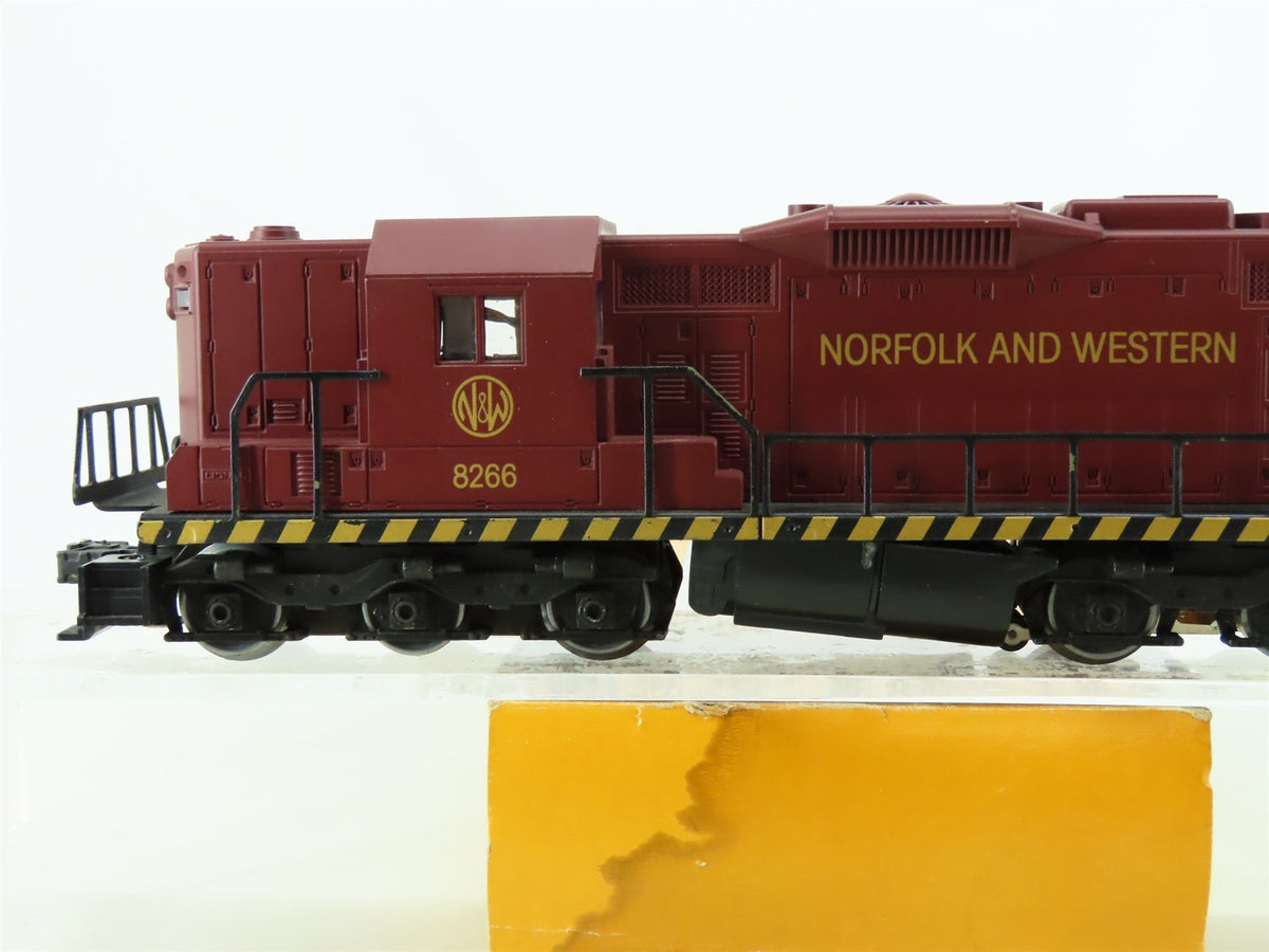 O Gauge 3-Rail Lionel Limited Edition 6-8266 N&amp;W Norfolk &amp; Western SD24 Diesel