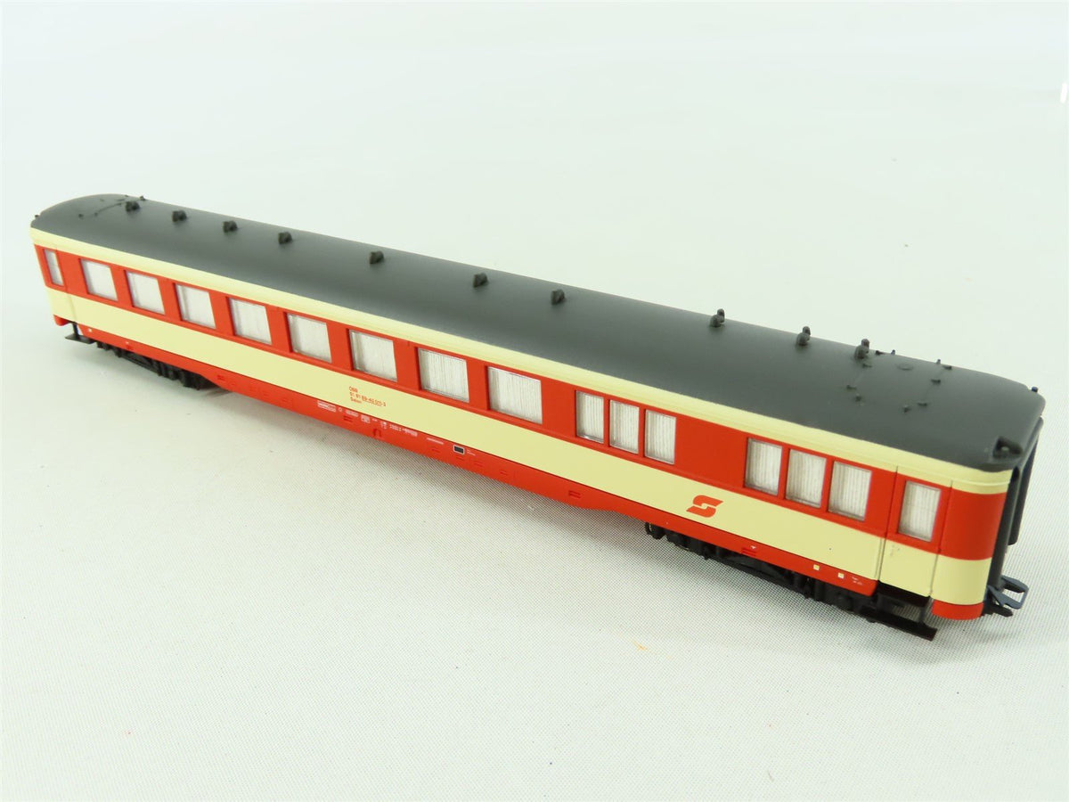HO Scale Liliput L383605 OBB Austrian Federal Era IV Salon Passenger Car #011-3