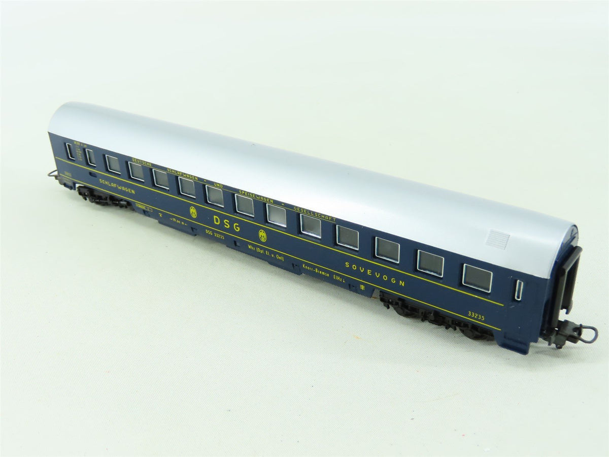 HO Scale Lima 309238 DSG German Sleeper Passenger Car #33235