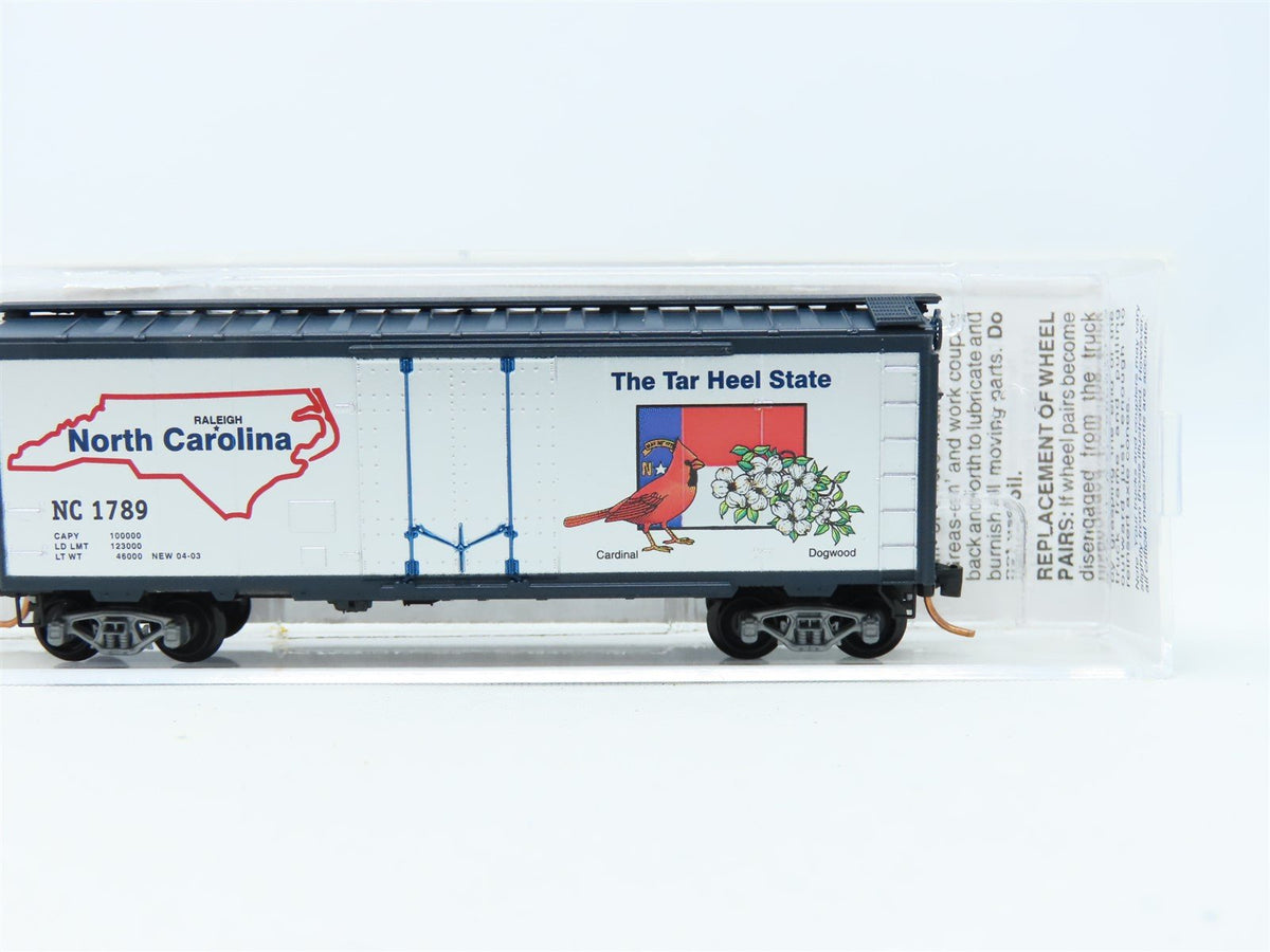 N Micro-Trains MTL 21350 NC North Carolina State Car 40&#39; Plug Door Box Car #1789
