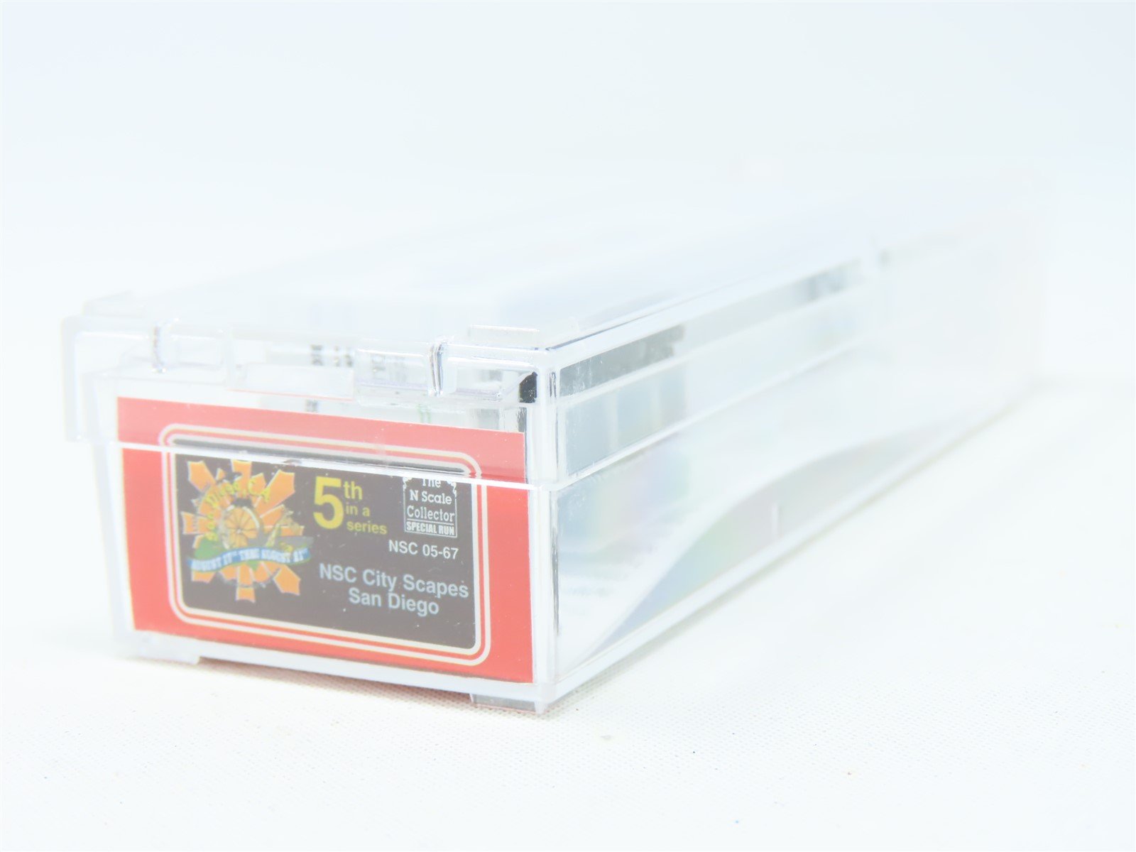 N Scale Micro-Trains MTL NSC 05-67 BNZ City Scapes Trailer #237179 - San Diego