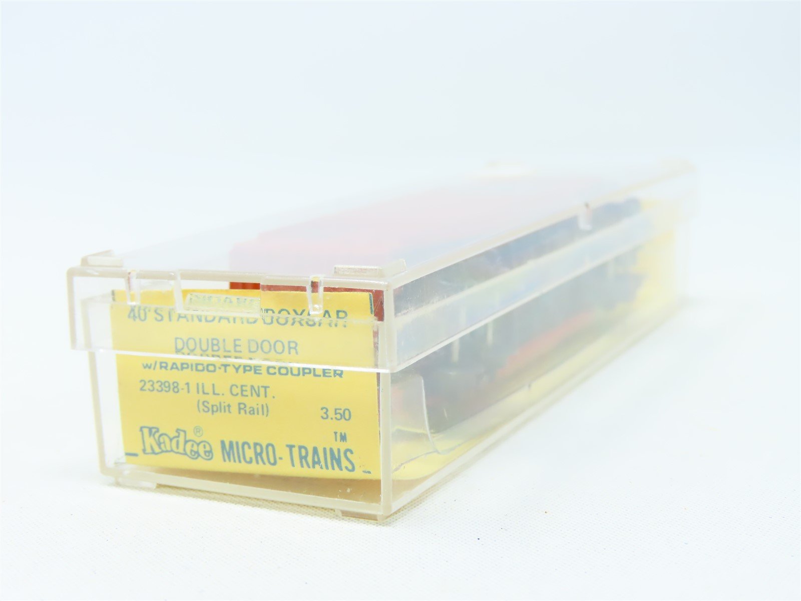 N Kadee Micro-Trains MTL 23398-1 IC Illinois Central Boxcar #136501 - Blue Label