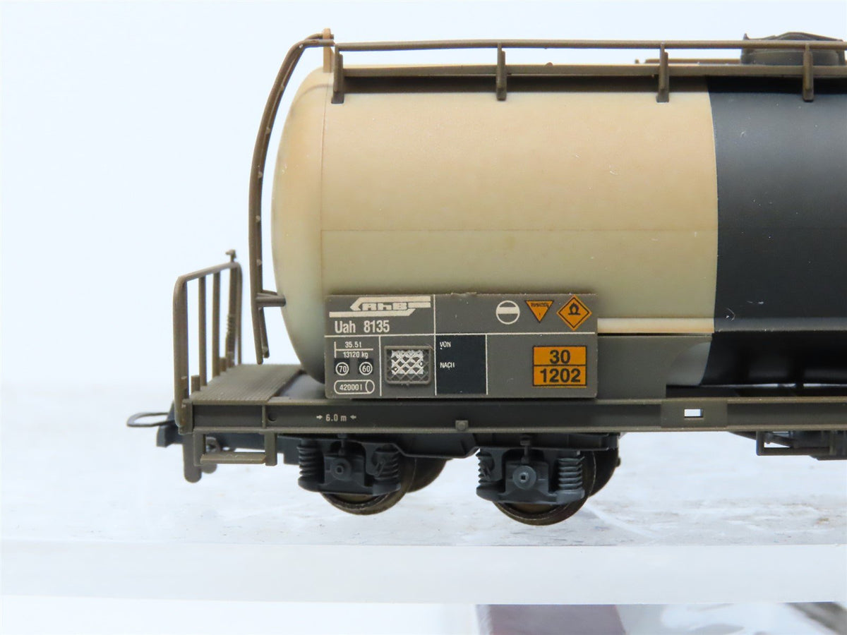 HOm Scale Bemo 2285-115 RhB Rhaetian Railway Tank Car #8135 - Weathered