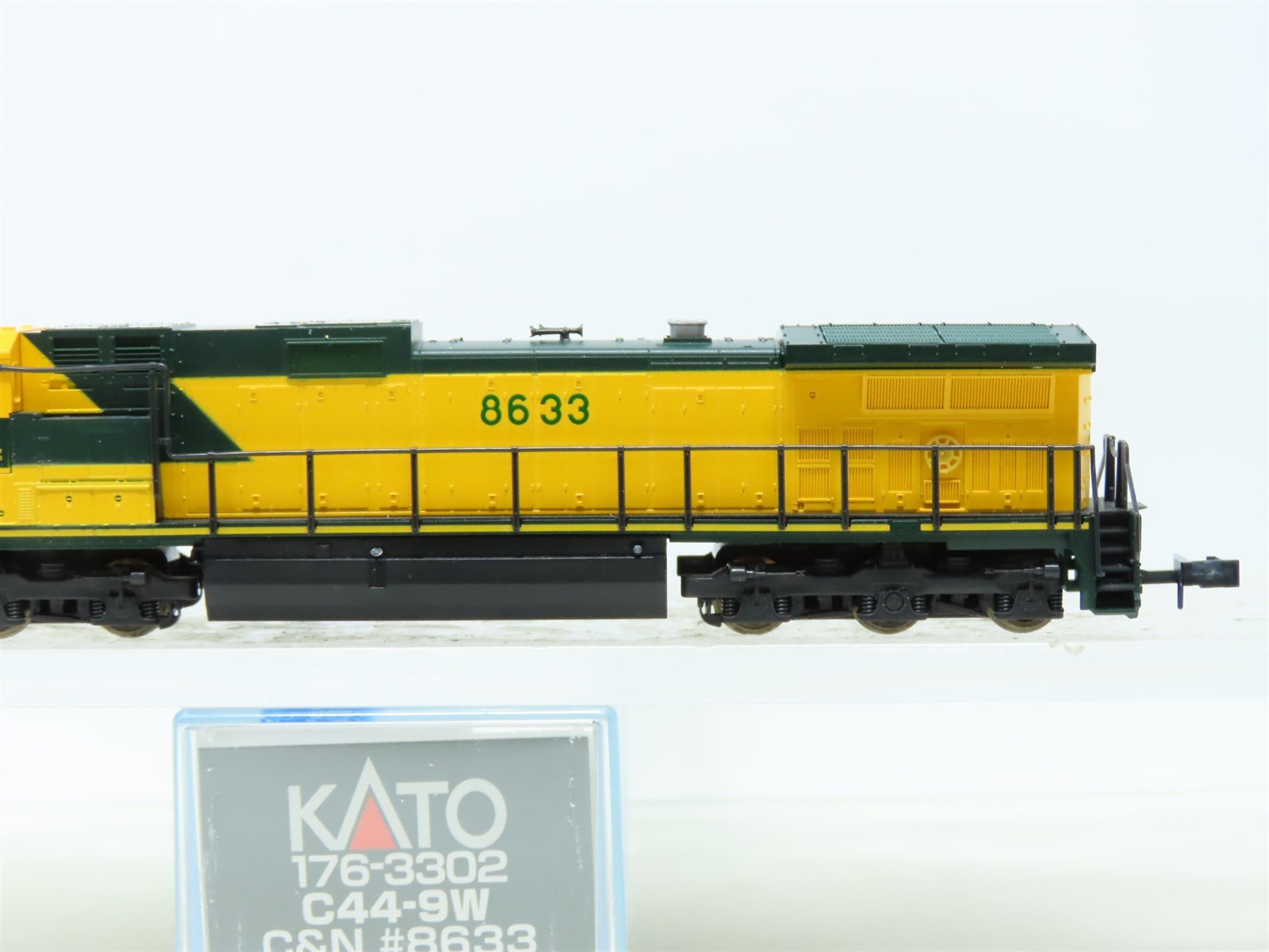 N Scale Kato 176-3302 CNW Chicago Northwestern C44-9W Diesel Locomotiv -  Model Train Market