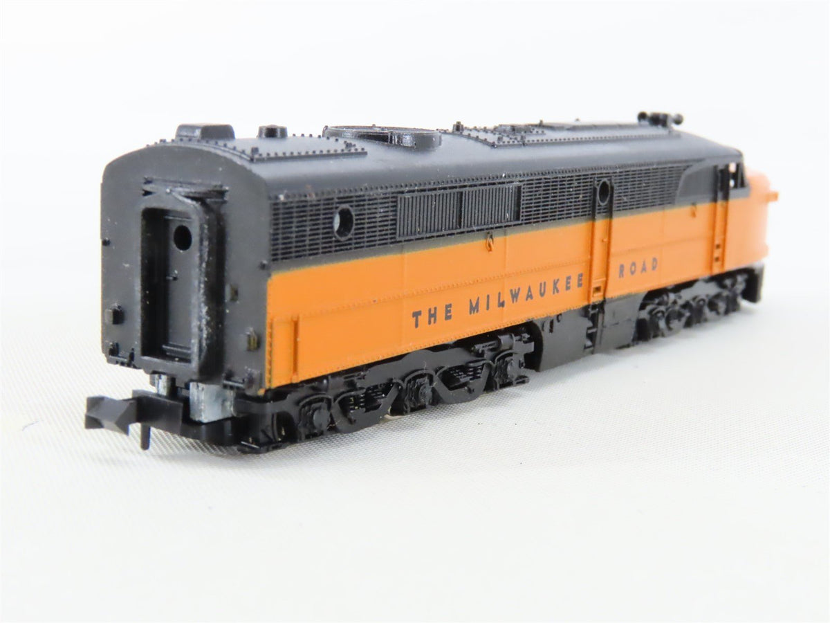 N Scale Con-Cor 0001-02061L MILW Milwaukee Road ALCO PA1 Diesel Locomotive No#