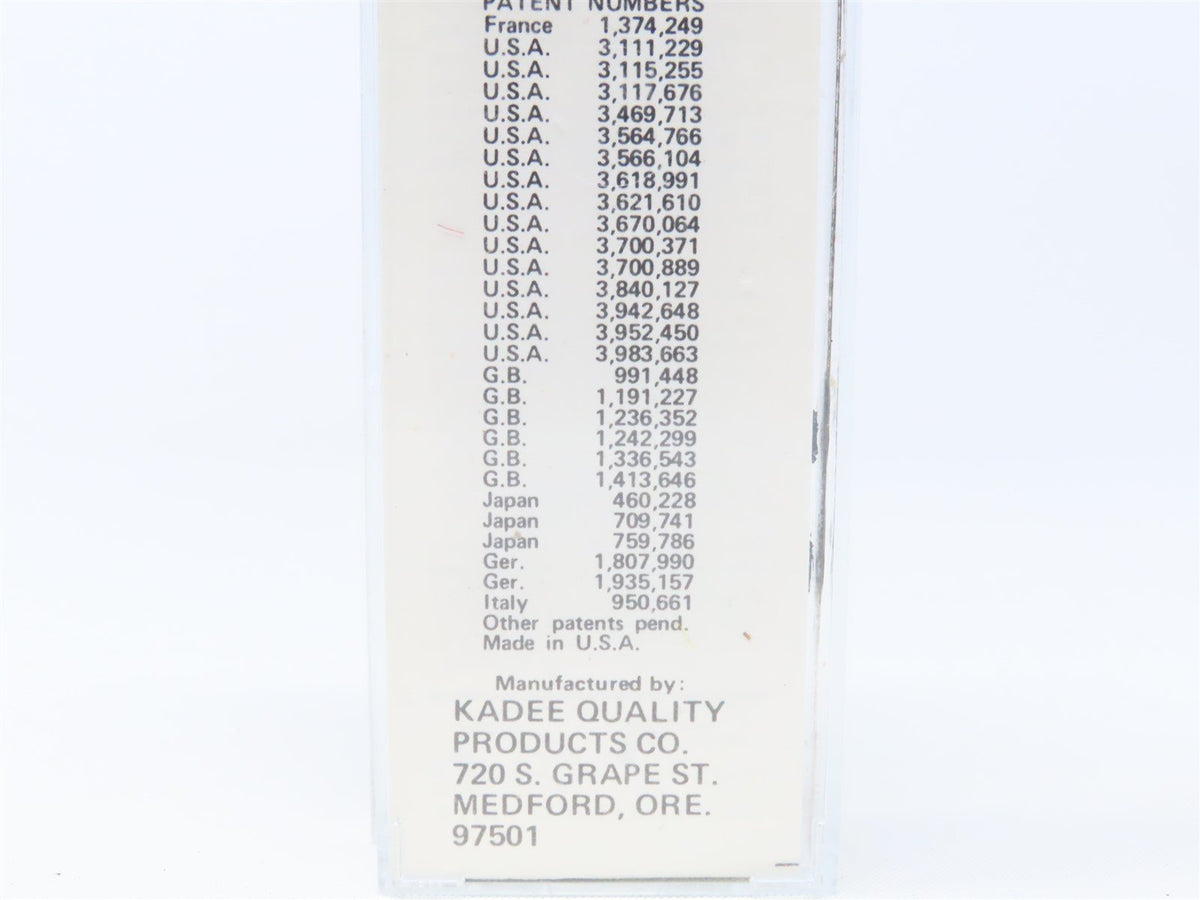 N Scale Kadee Micro-Trains MTL 20220 MEC 40&#39; Box Car #8247 - RARE Misspelling