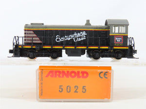 N Scale Arnold 5025 CB&Q Burlington Route ALCO S-2 Diesel Switcher #9300