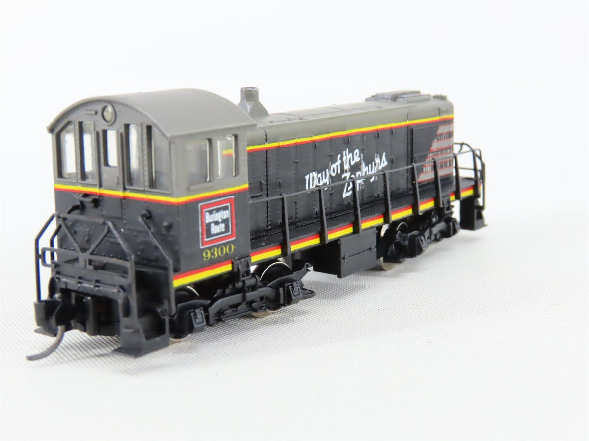 N Scale Arnold 5025 CB&amp;Q Burlington Route ALCO S-2 Diesel Switcher #9300