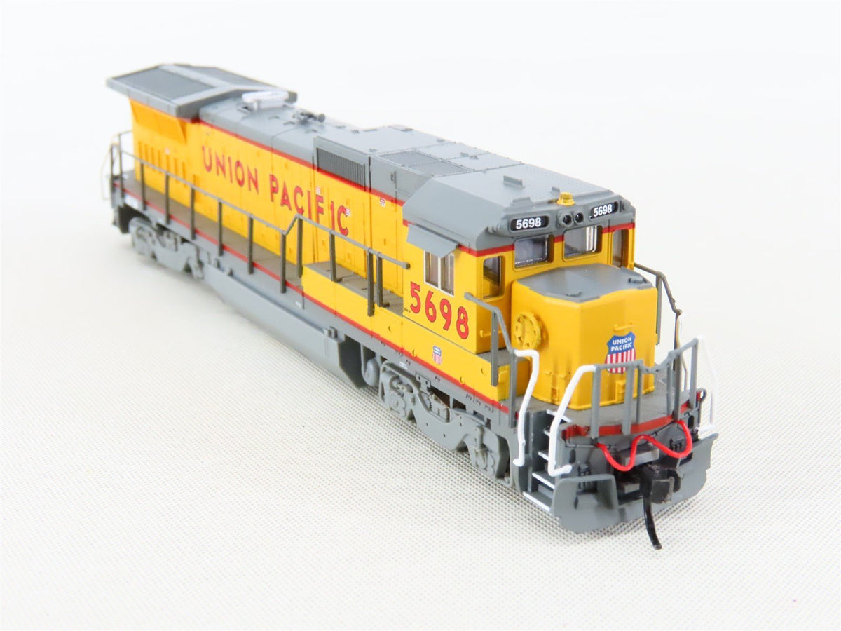 N Scale Atlas 48726 UP Union Pacific GE Dash 8-40B Diesel #5698 - DCC Ready