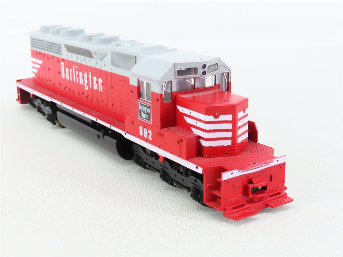 HO Scale KATO 37-01N CB&amp;Q Burlington Route EMD SD40 Diesel Locomotive #882