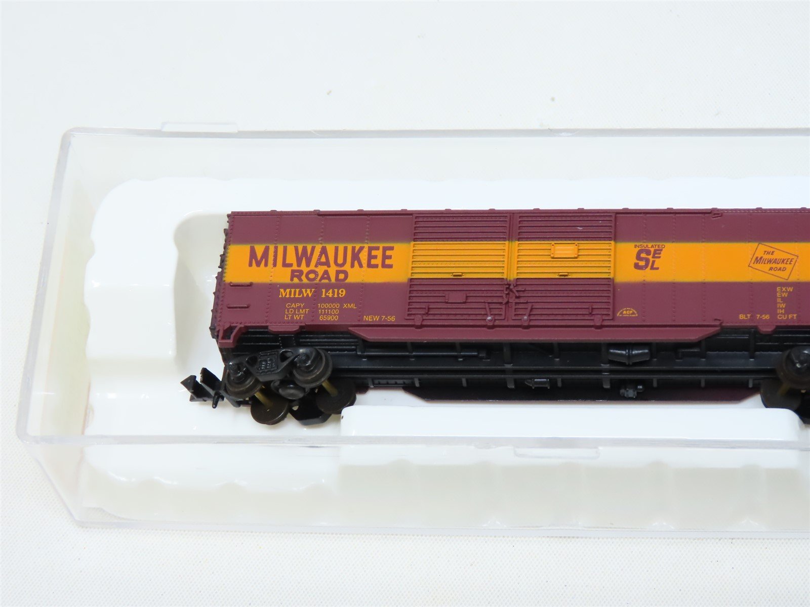 N Scale Con-Cor 0001-041206-3 MILW Milwaukee Road 50' Double Door Box Car #1419
