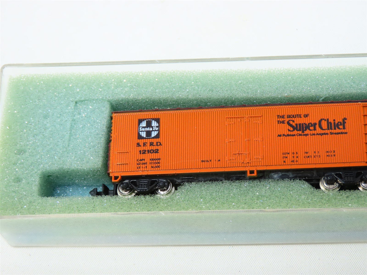 N Scale Con-Cor 1352E SFRD Santa Fe &quot;Super Chief&quot; 40&#39; Wood Reefer #12102