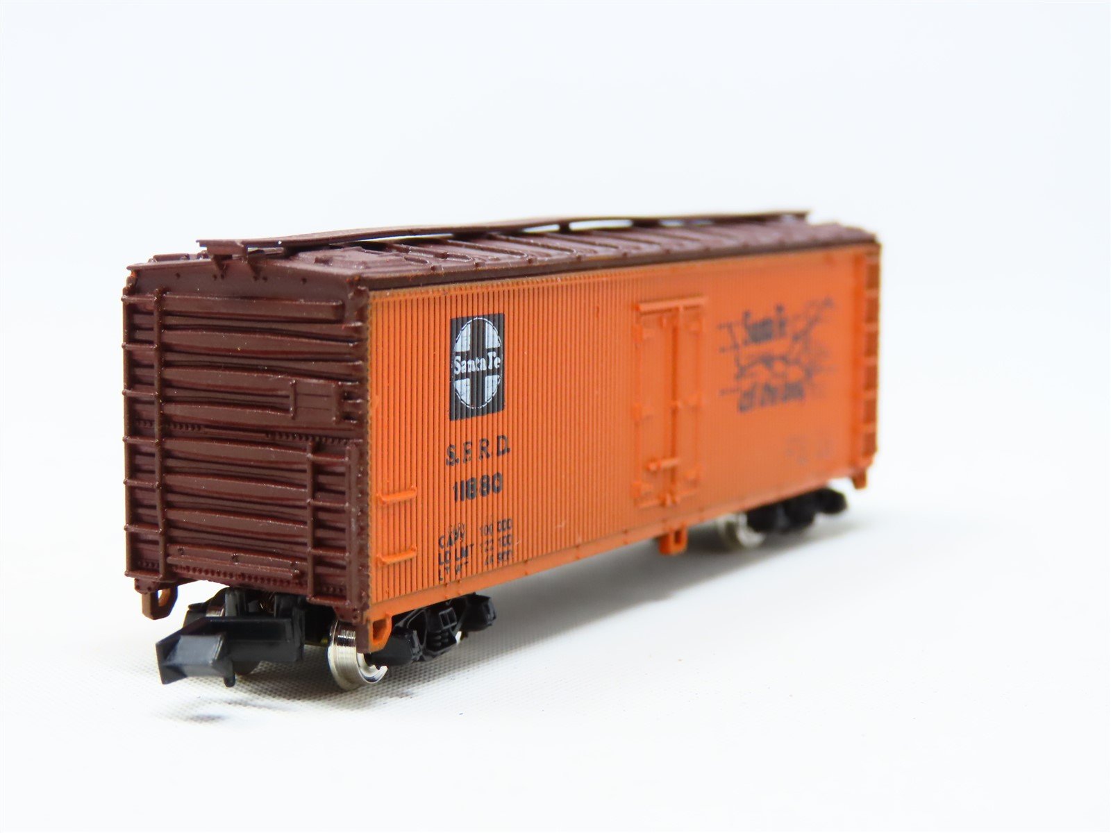N Scale Con-Cor 0001-01352A ATSF Santa Fe 'El Capitan' 40' Wood Reefer #11880
