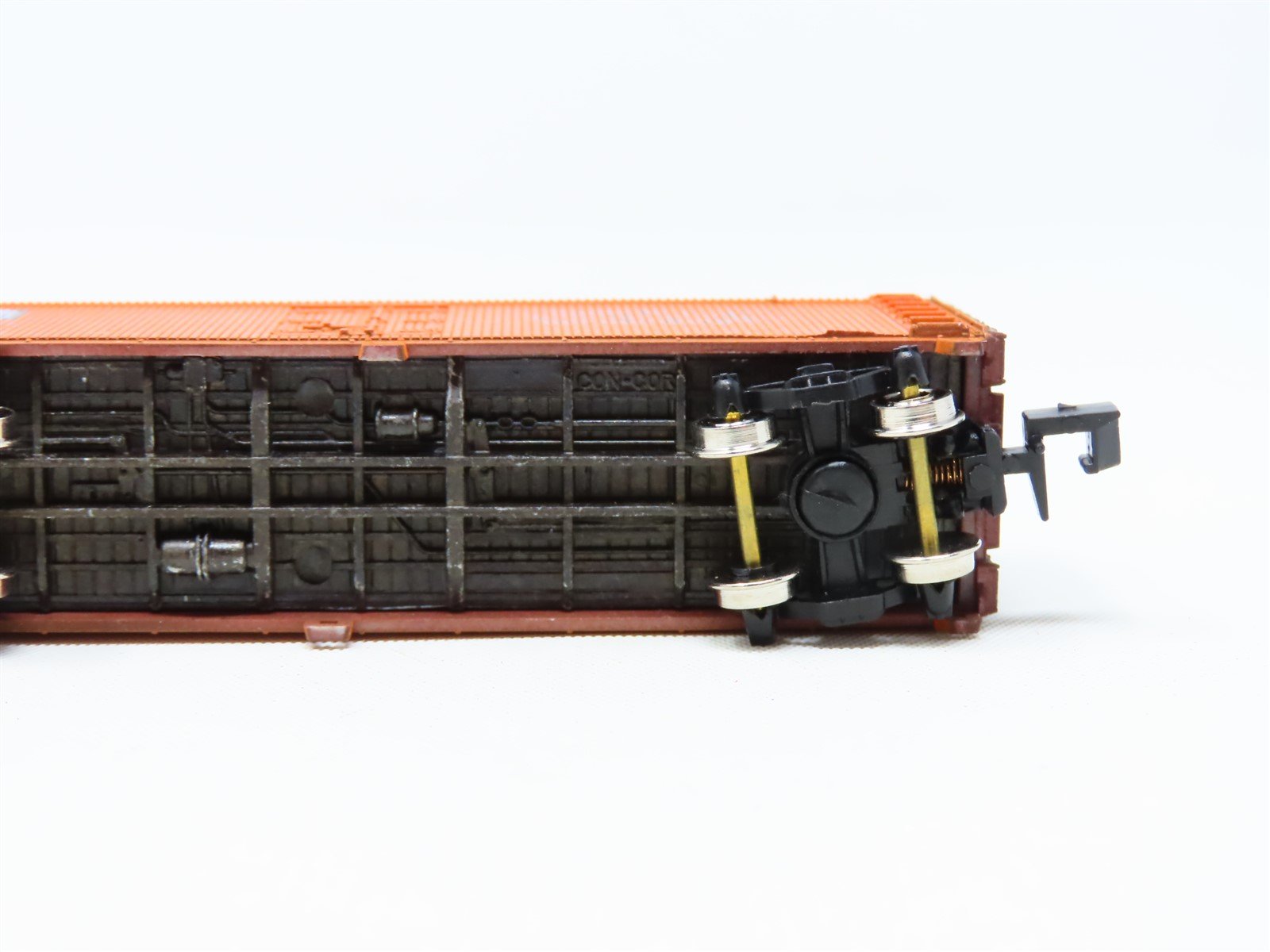 N Scale Con-Cor 0001-01352A ATSF Santa Fe 'El Capitan' 40' Wood Reefer #11880