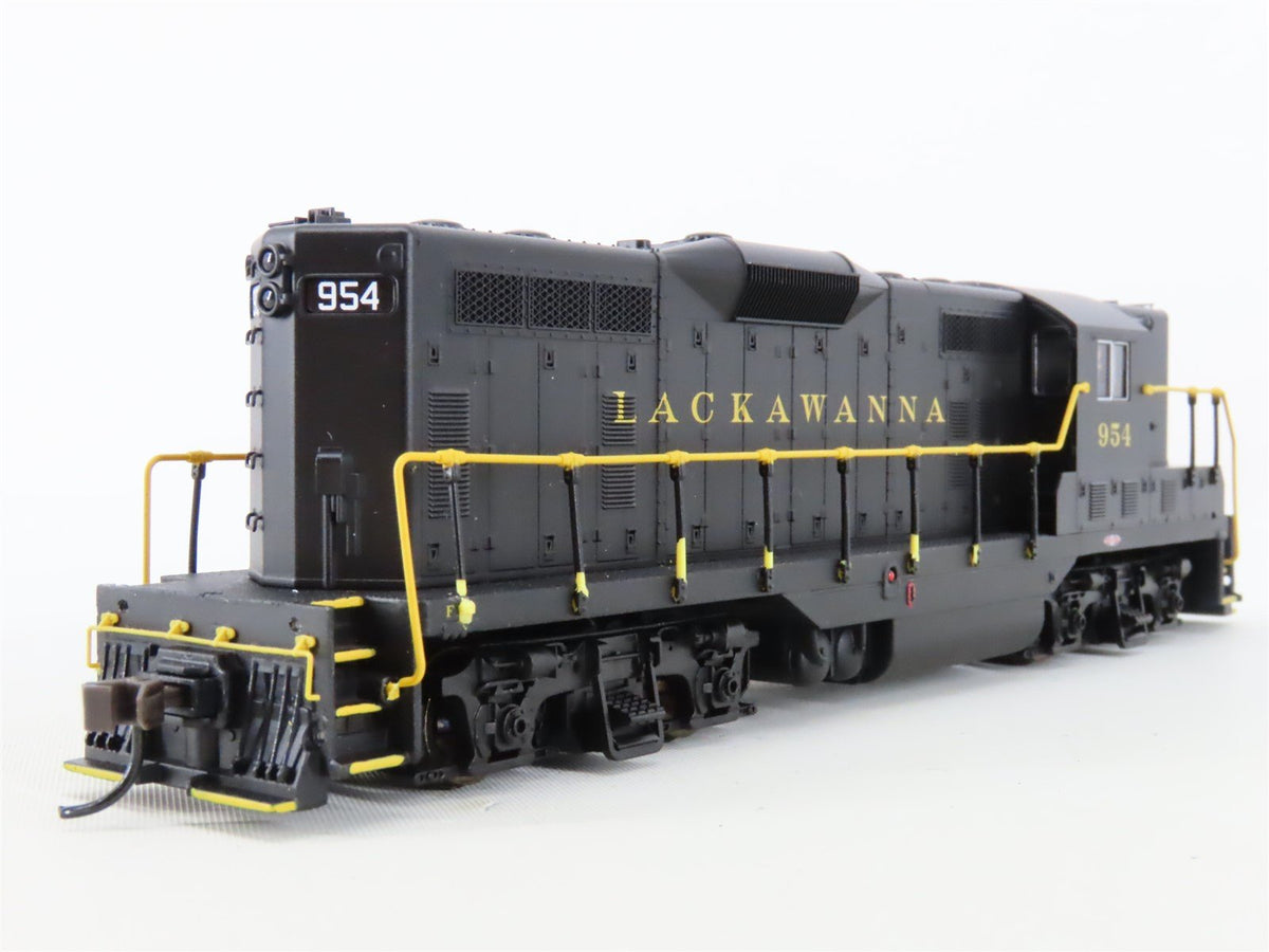 HO Scale Atlas Classic 8433 DL&amp;W Lackawanna EMD GP7 Diesel #954 - DCC Ready