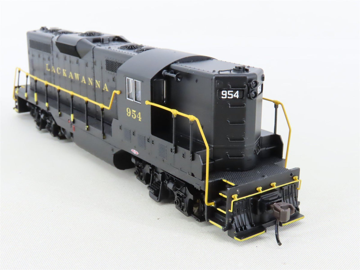 HO Scale Atlas Classic 8433 DL&amp;W Lackawanna EMD GP7 Diesel #954 - DCC Ready