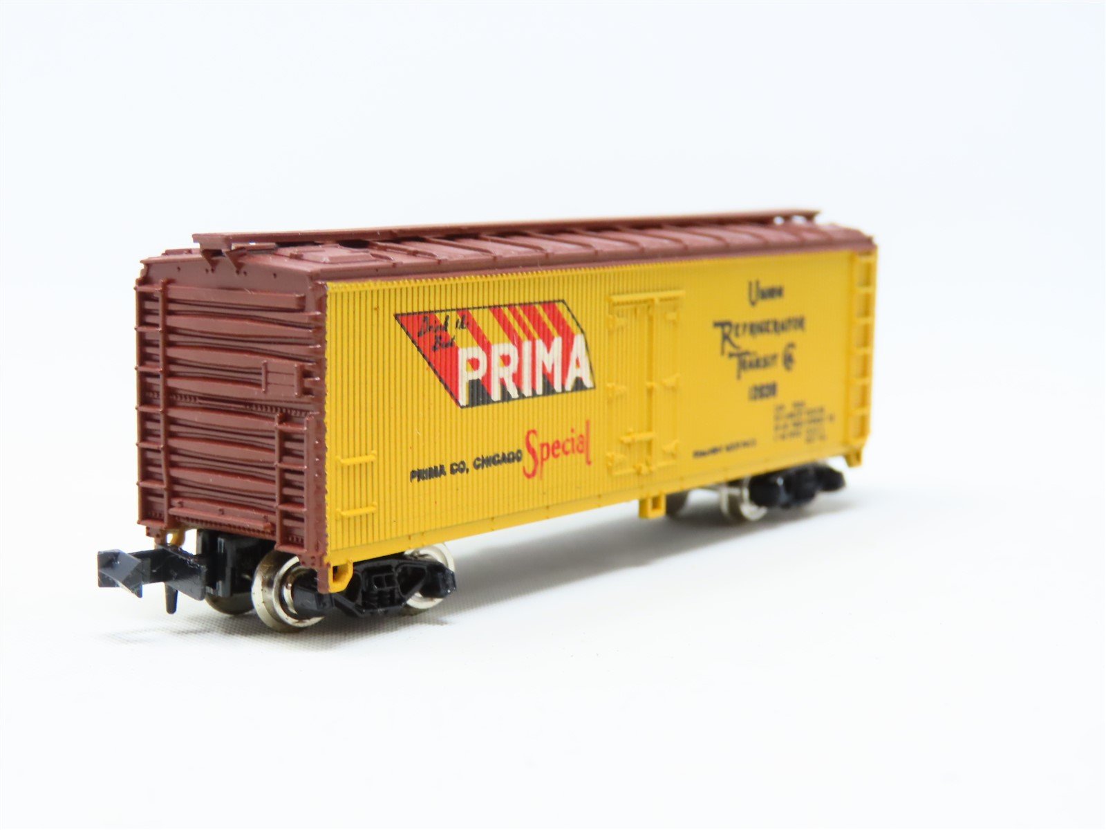 N Scale Con-Cor URTC Union Refrigerator Transit Co. Prima Wood Reefer #12939