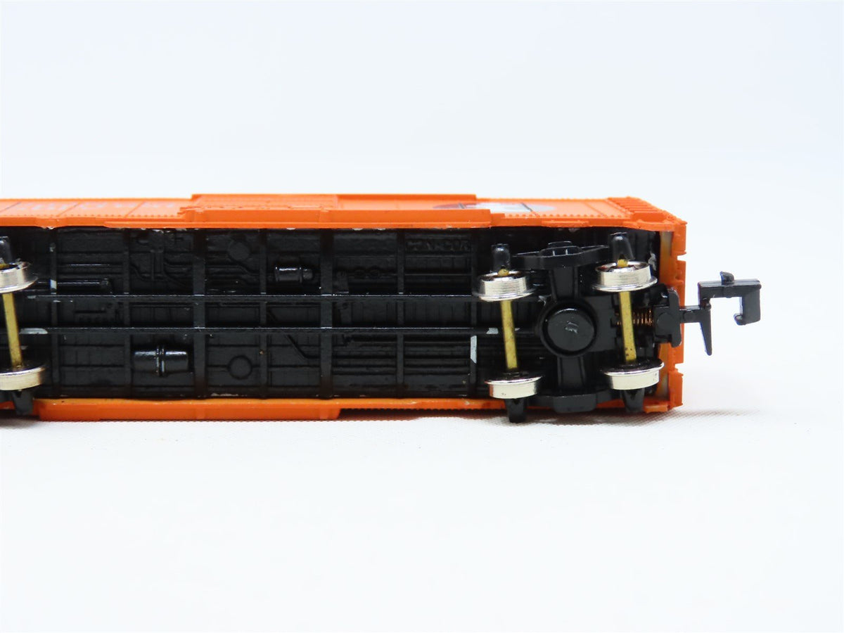 N Scale Con-Cor 0001-01004R ICG Illinois Central Gulf 40&#39; Steel Boxcar #9949