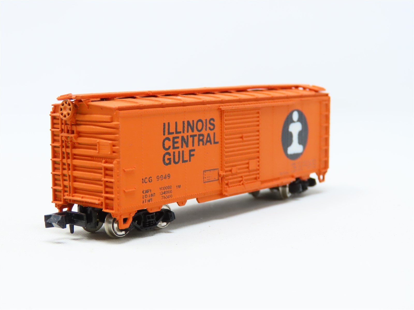 N Scale Con-Cor 0001-01004R ICG Illinois Central Gulf 40' Steel Boxcar #9949