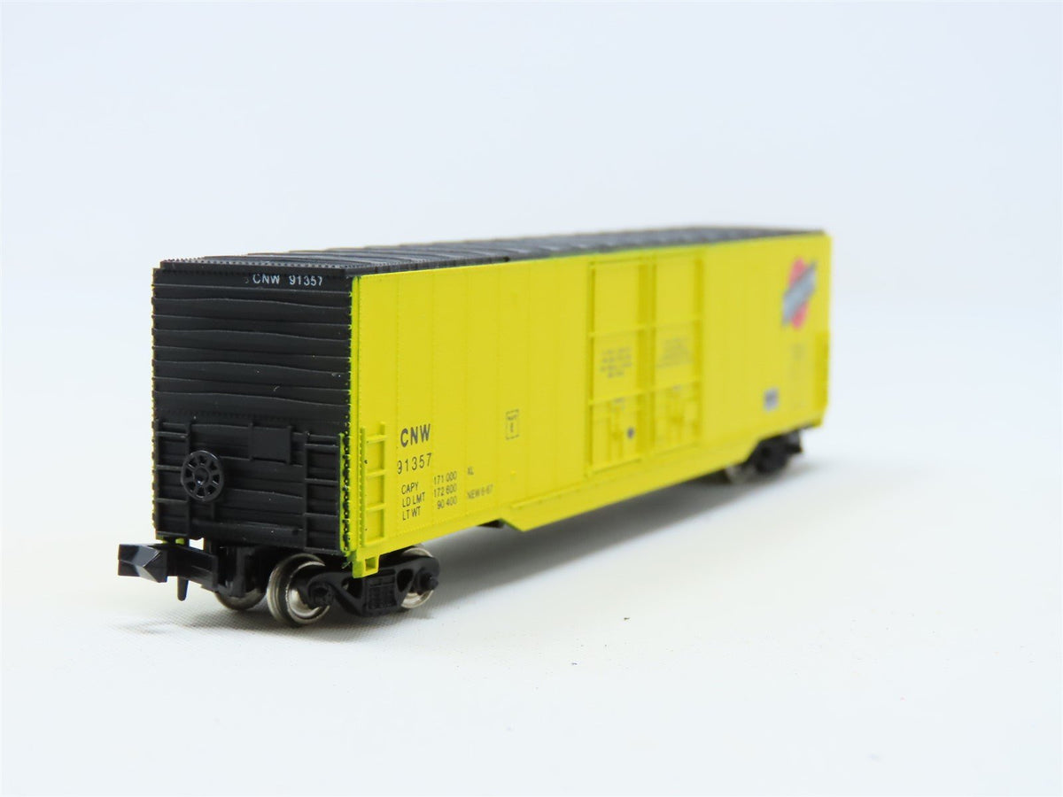 N Scale Con-Cor 001-557002-1 CNW Chicago North Western 60&#39; Boxcar #91357