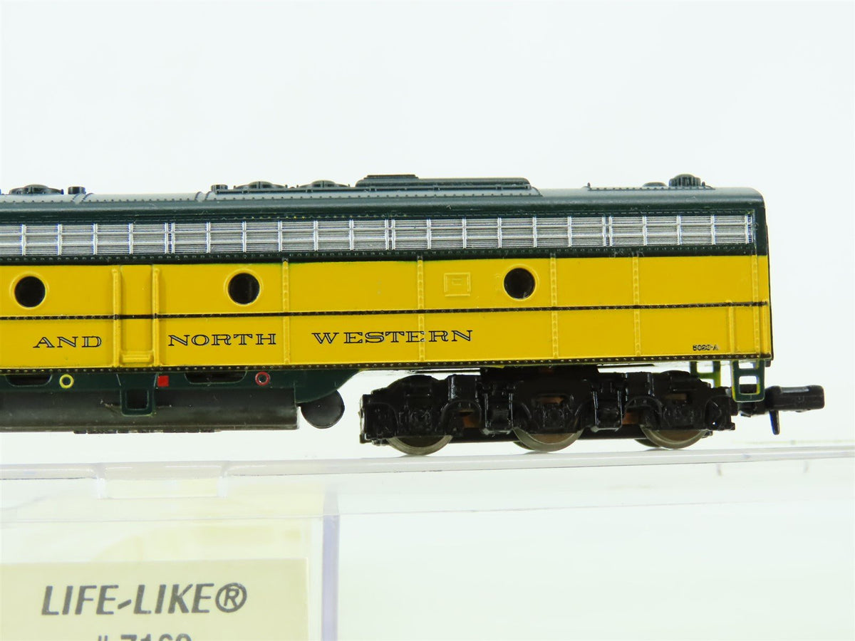 N Scale Life-Like 7162 CNW Chicago &amp; North Western EMD E8A Diesel #5023-A