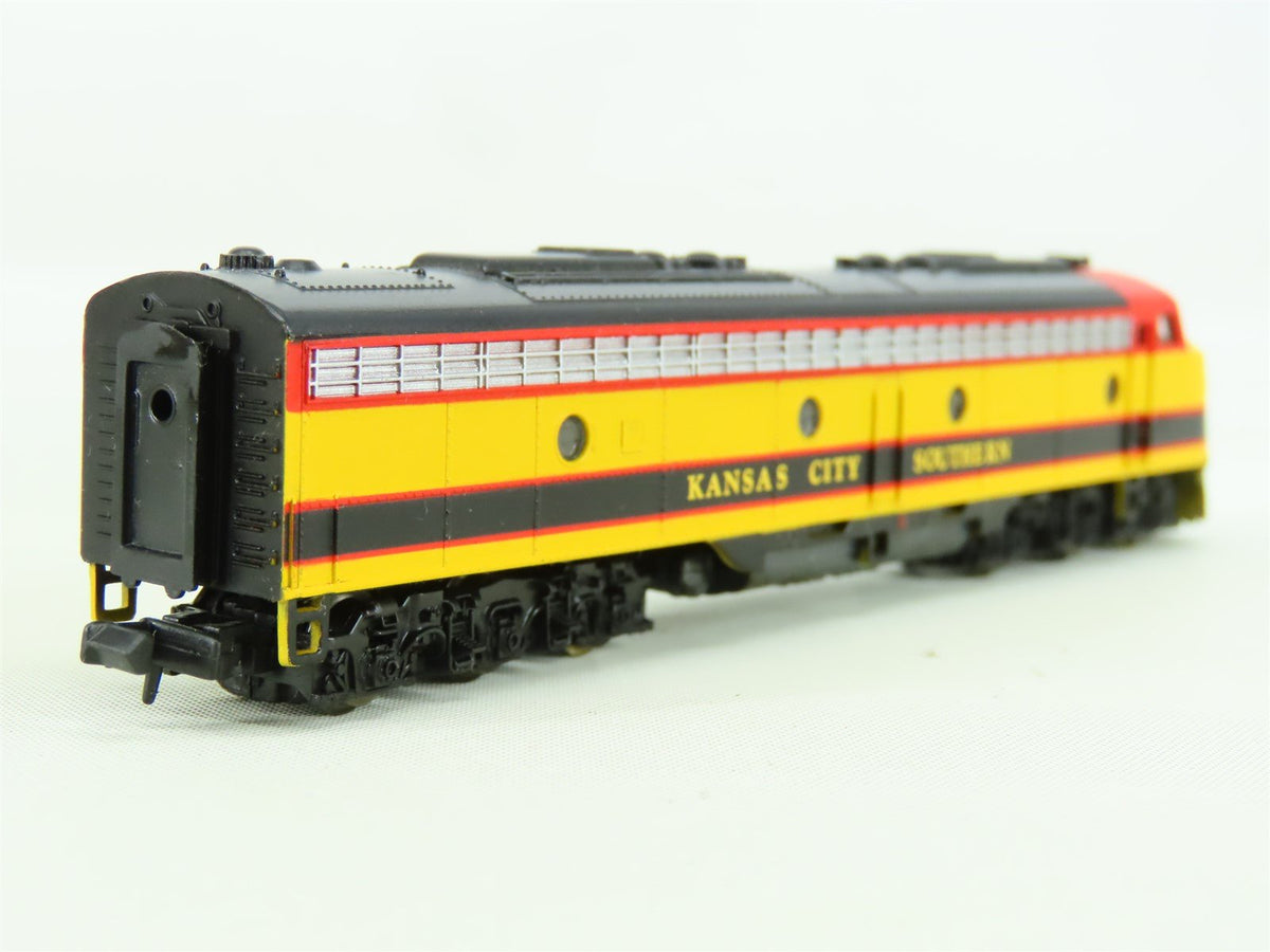 N Scale Life-Like 7190 KCS Kansas City Southern EMD E8A Diesel Locomotive #27