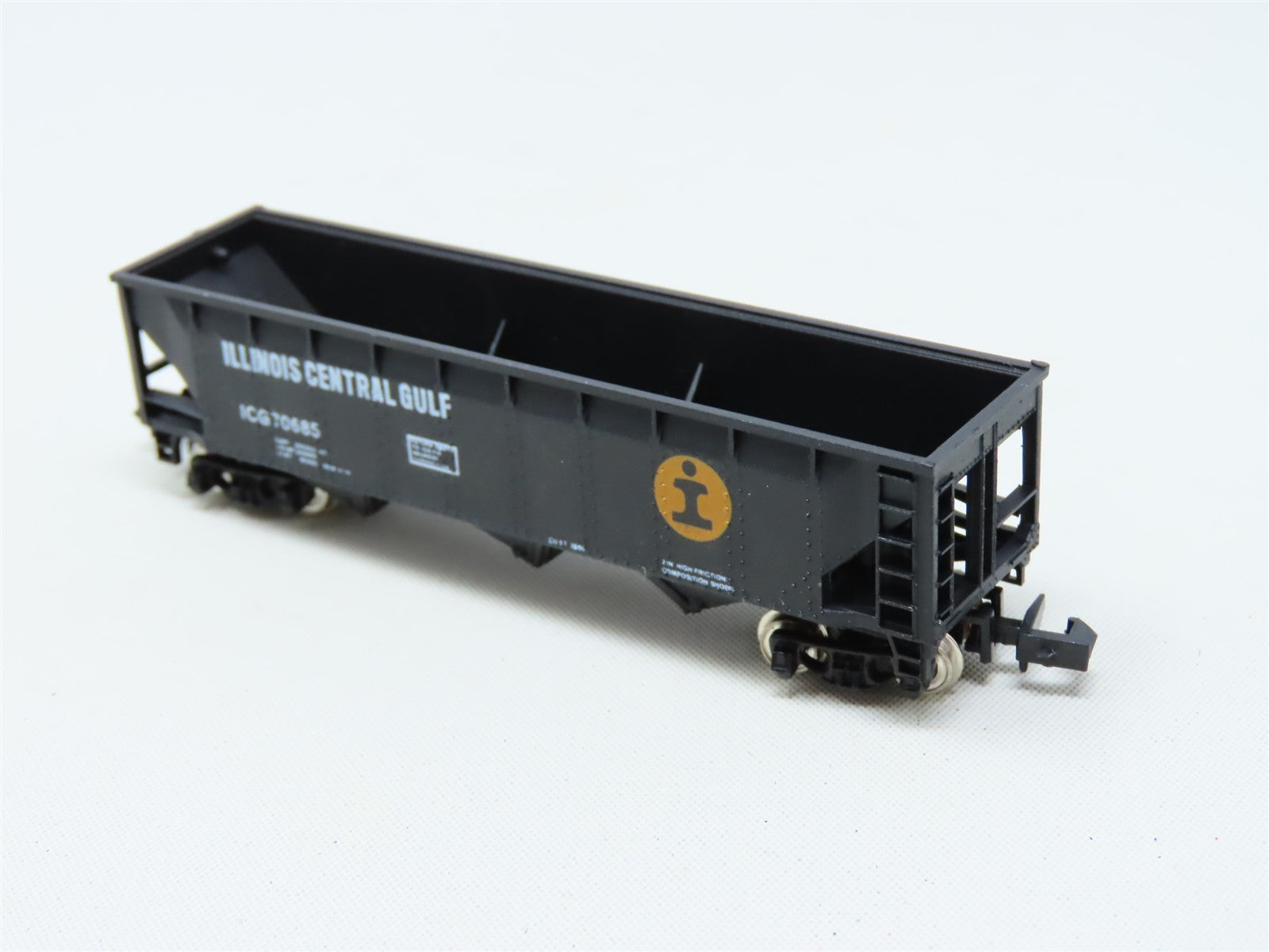 N Scale Con-Cor 1653-A ICG Illinois Central Gulf 40' Steel Hopper #70685
