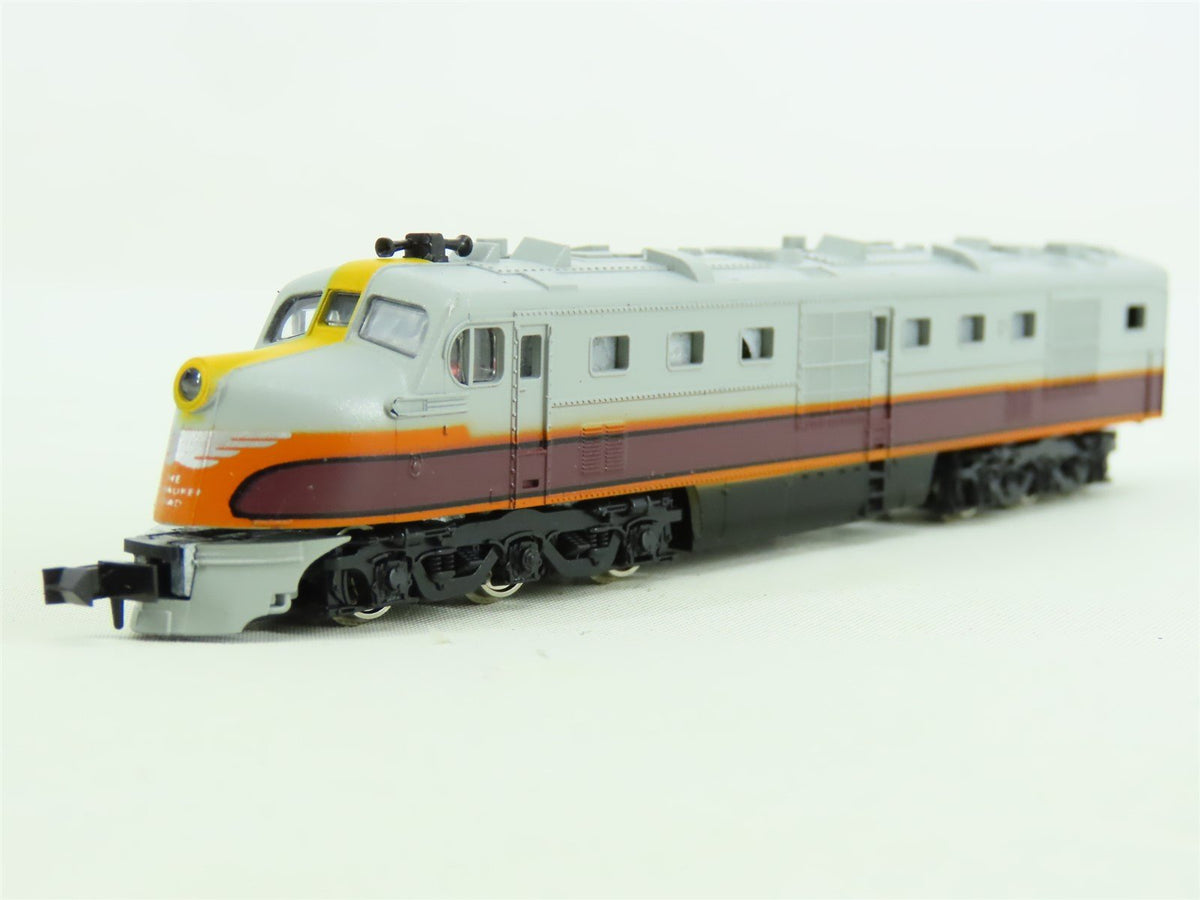 N Con-Cor Special Premiere MILW &quot;Olympian Hiawatha&quot; DL-109 Diesel Passenger Set